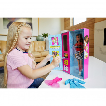 Кукла Barbie Загадочные профессии GLH64 Брюнетка 
