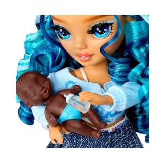 Скайлер Junior High Bestie Babysitters