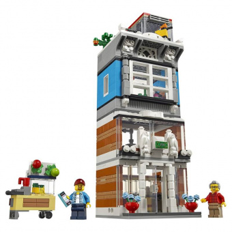 LEGO Creator Зоомагазин и кафе в центре города 31097 фото