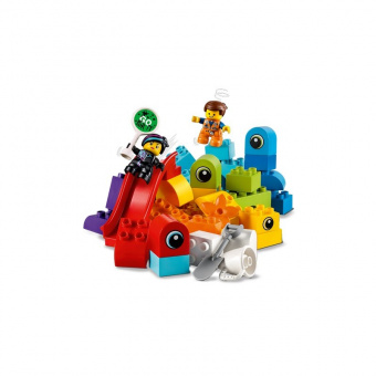 LEGO 10895 Эммет, Дикарка и гости с планеты Дупло фото