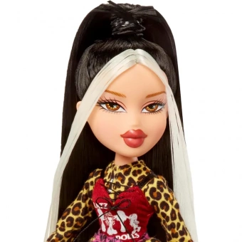 Кукла Bratz Stylin' Jade