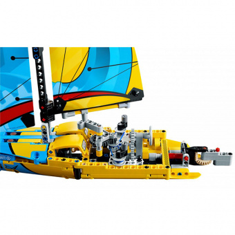 Лего Техник 42074 Гоночная яхта фото
