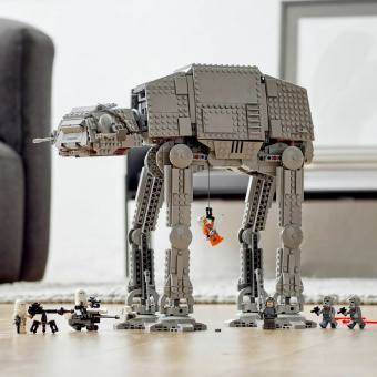 Конструктор LEGO Star Wars AT-AT 75288 фото