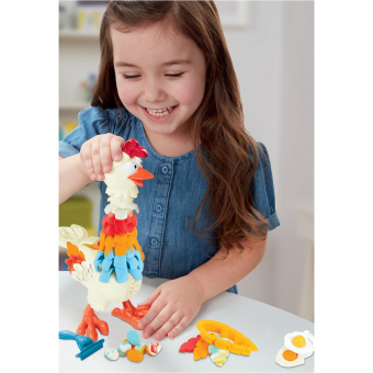 Набор для лепки Play-Doh Курочка-чудо в перьях E6647
