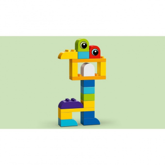 LEGO 10895 Эммет, Дикарка и гости с планеты Дупло фото