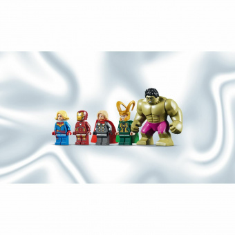 Конструктор LEGO Super Heroes Мстители Гнев Локи 76152 фото