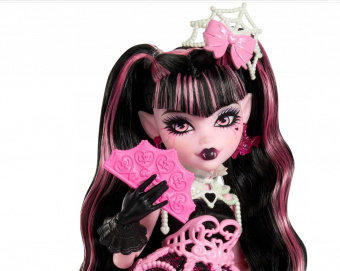 Monster High Scary Sweet Birthday Дракулаура JBG74
